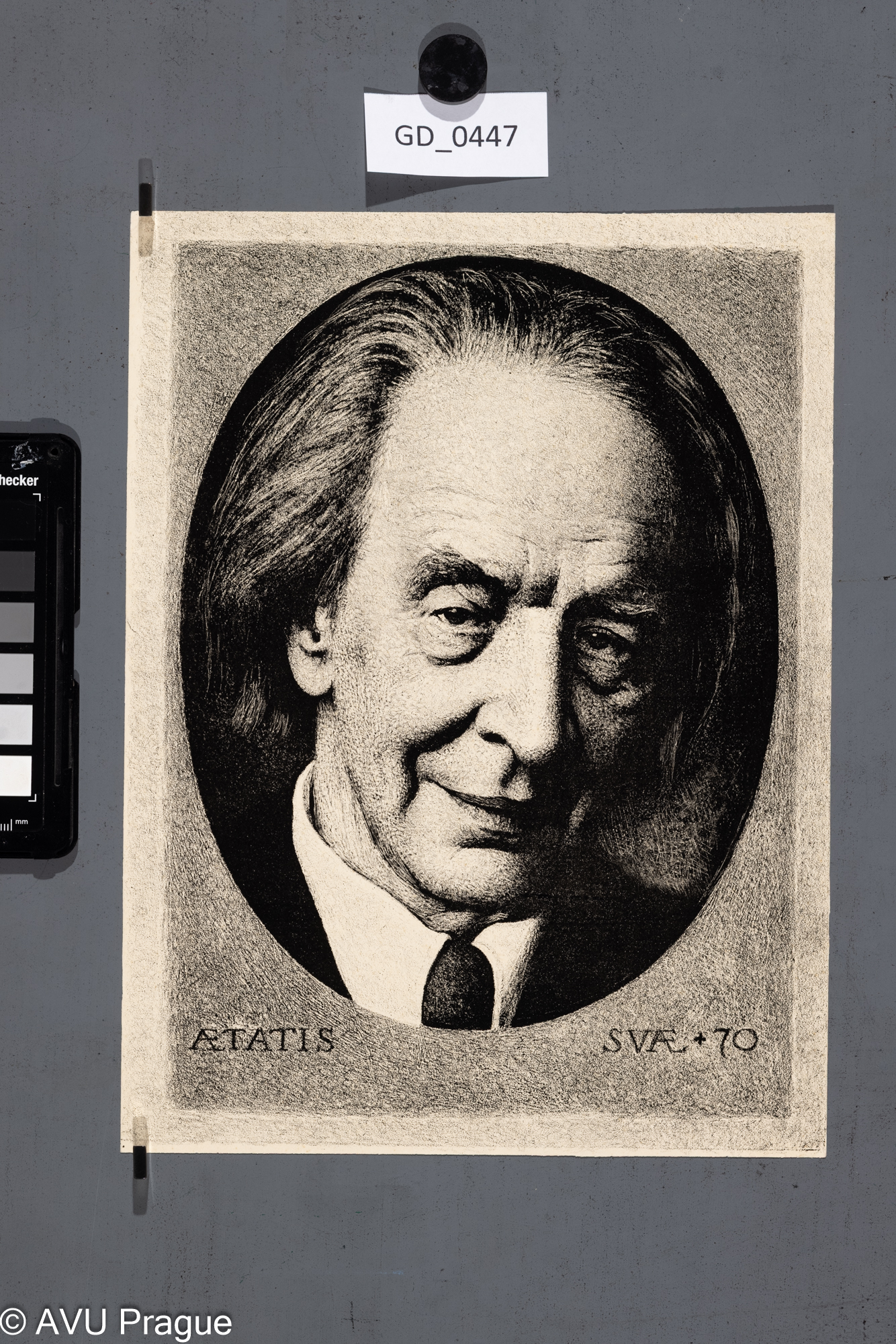 Vratislav Nechleba, Autoportrét, 1955?; Litografie, 27,5 x 20,8, 27,6 x 20,8, Aetatis svae 70

Vratislav Nechleba