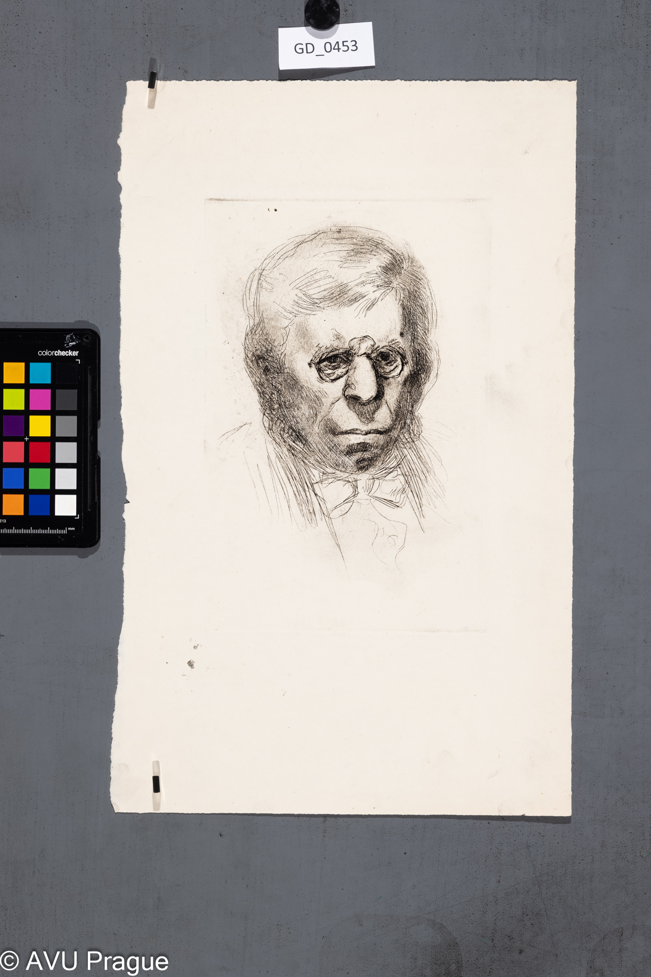 Neurčen, Hlava muže s brýlemi,Lept, 24,7 x 16,2, 41,8 x 26