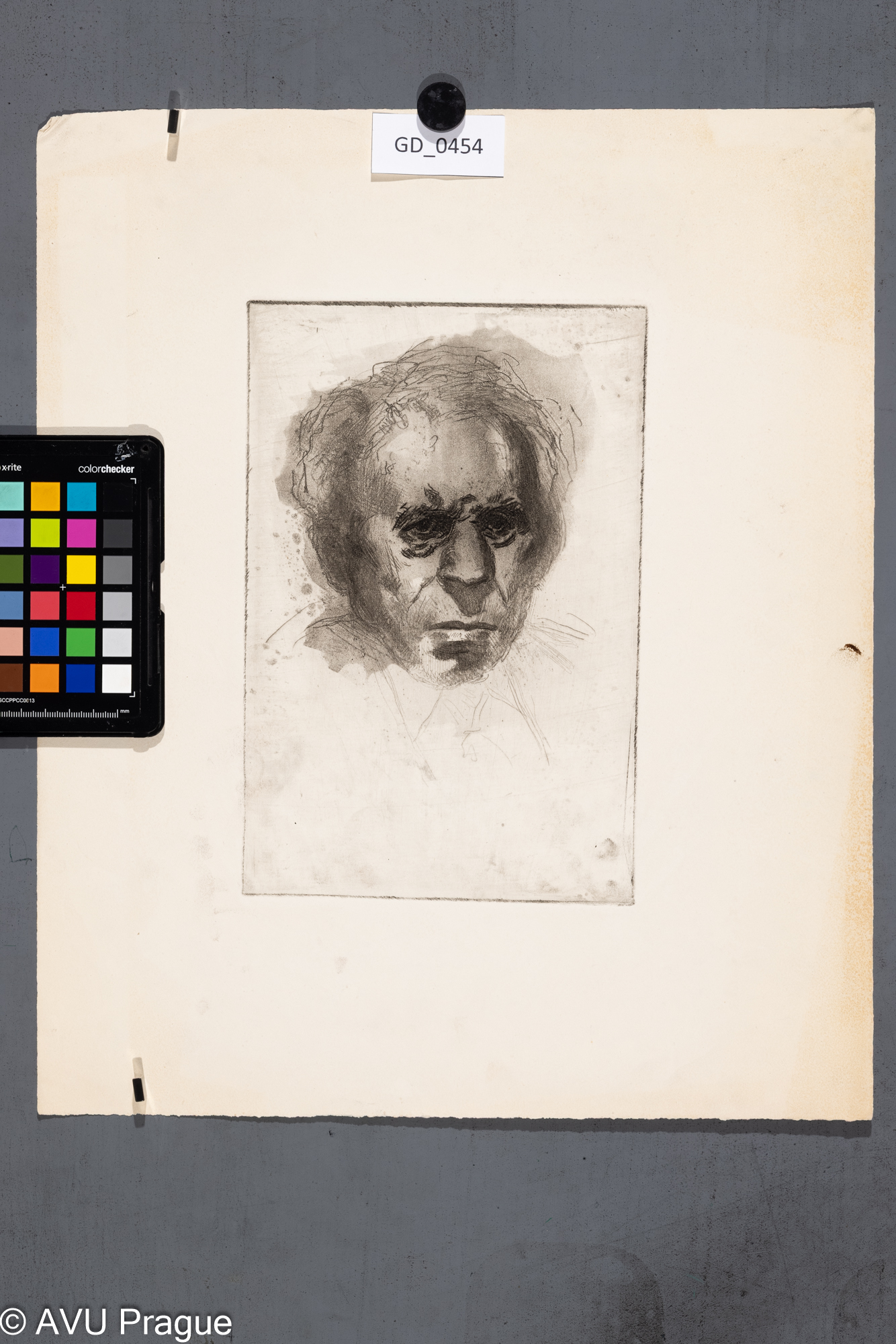 Neurčen, Hlava muže s brýlemi II., Měkký kryt / akvatinta, 24,7 x 16,5, 41,8 x 34,8