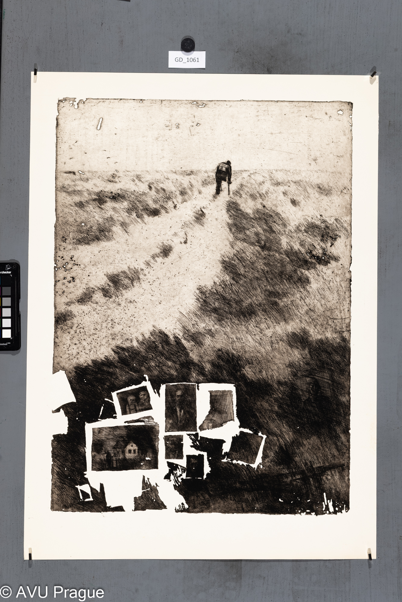 Lubomír DušekVálečný invalidaLept58,8 x 4268,8 x 49,6Čepelák