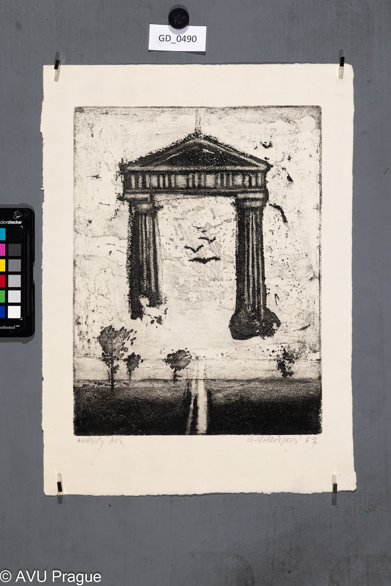 Antický chrám nad krajinou_ilustrace ?