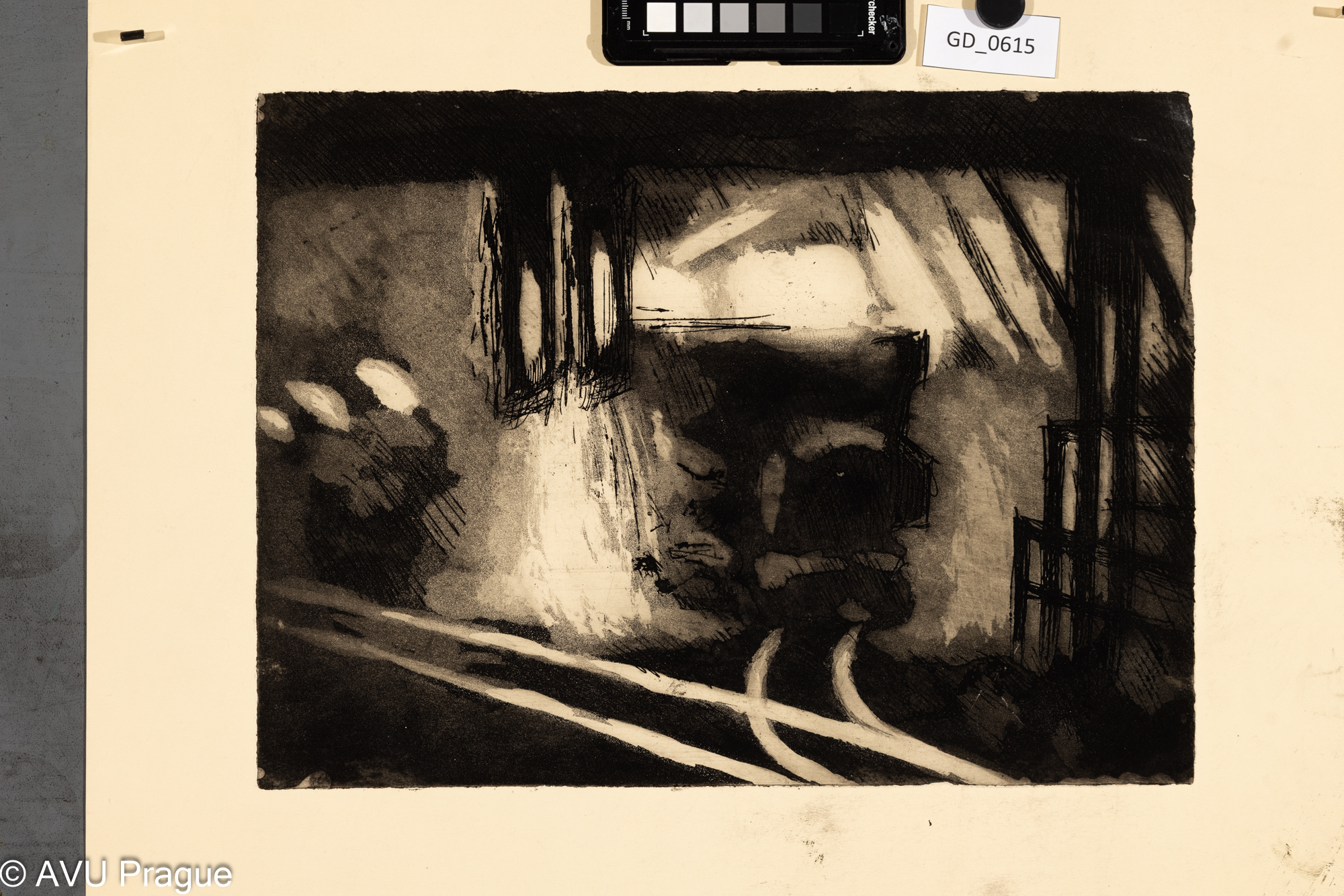 V továrně_úzkokolejná dráha SOPN