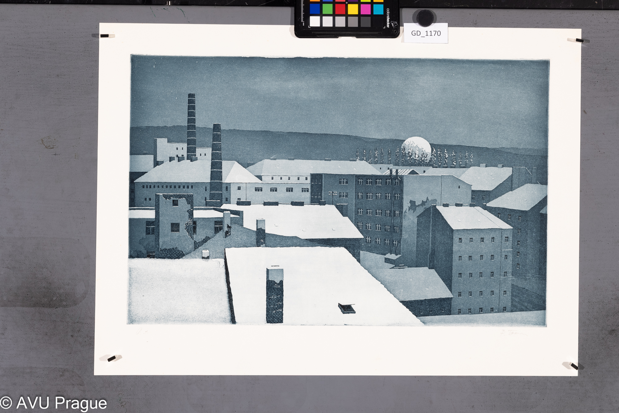 Zimní město s továrními komíny